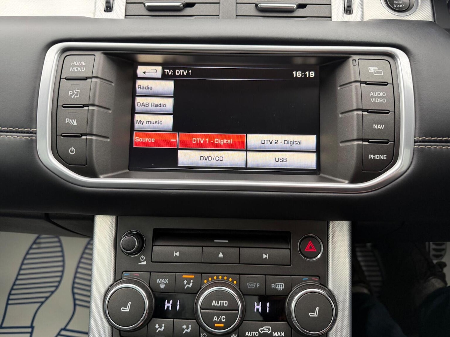 Used Land Rover Range Rover Evoque 2014 for sale - 77851301: Photo 40