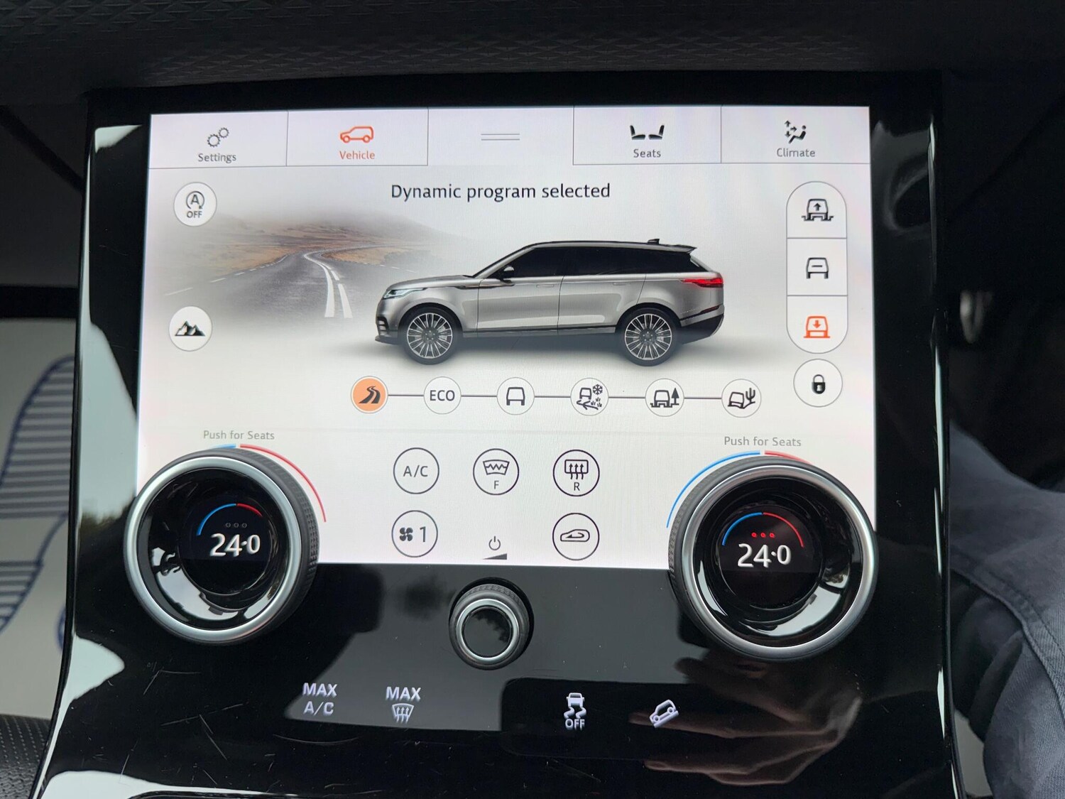 Used Land Rover Range Rover Velar 2018 for sale - 76151348: Photo 50