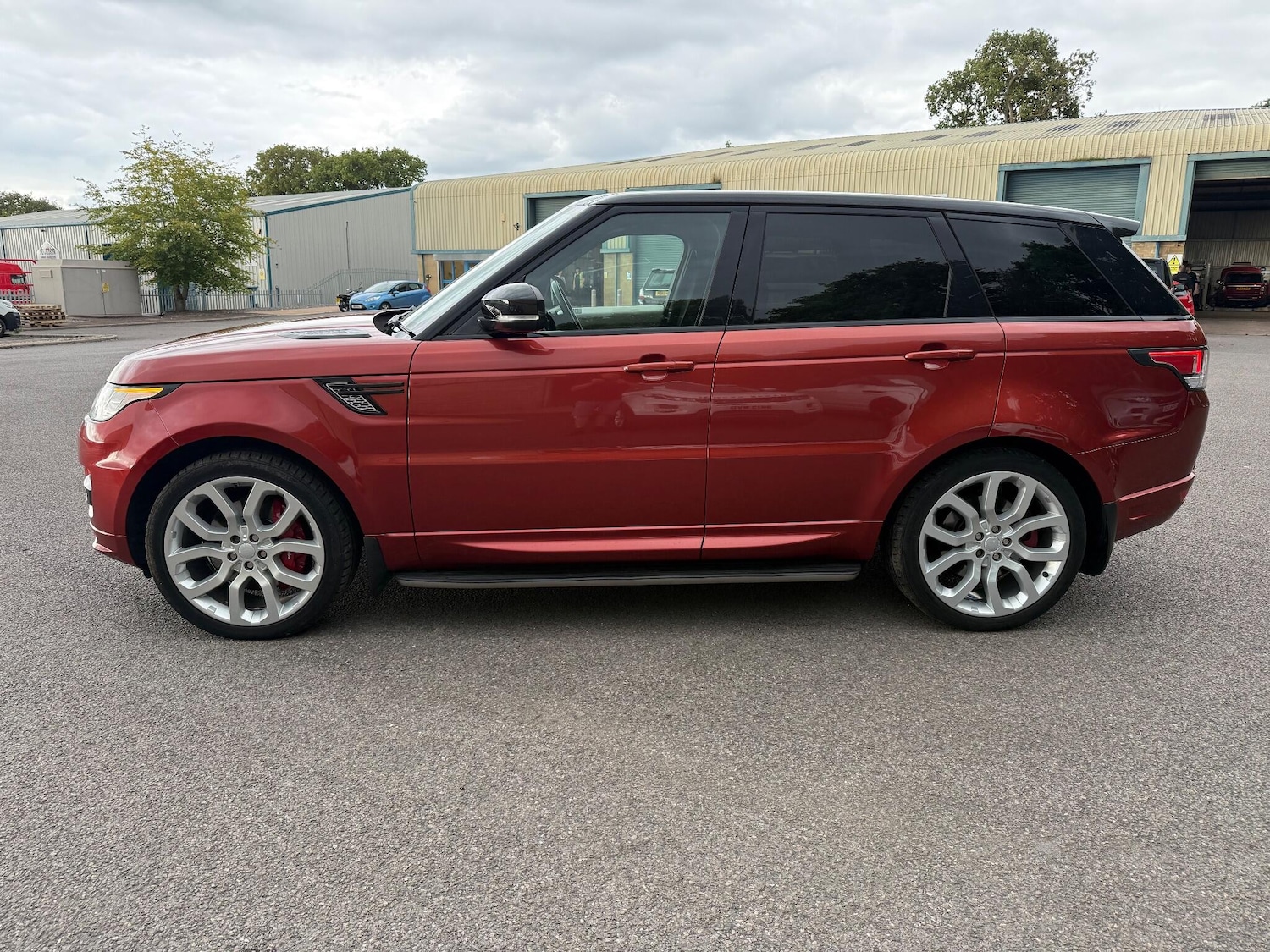 Used Land Rover Range Rover Sport 2013 for sale - 76620107: Photo 4
