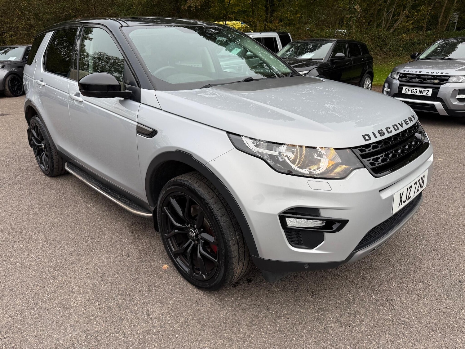 Used Land Rover Discovery Sport 2015 for sale - 76388917: Photo 1