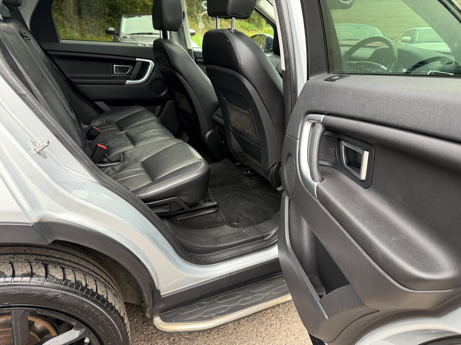 Used Land Rover Discovery Sport 2015 for sale - 76388917: Photo 20