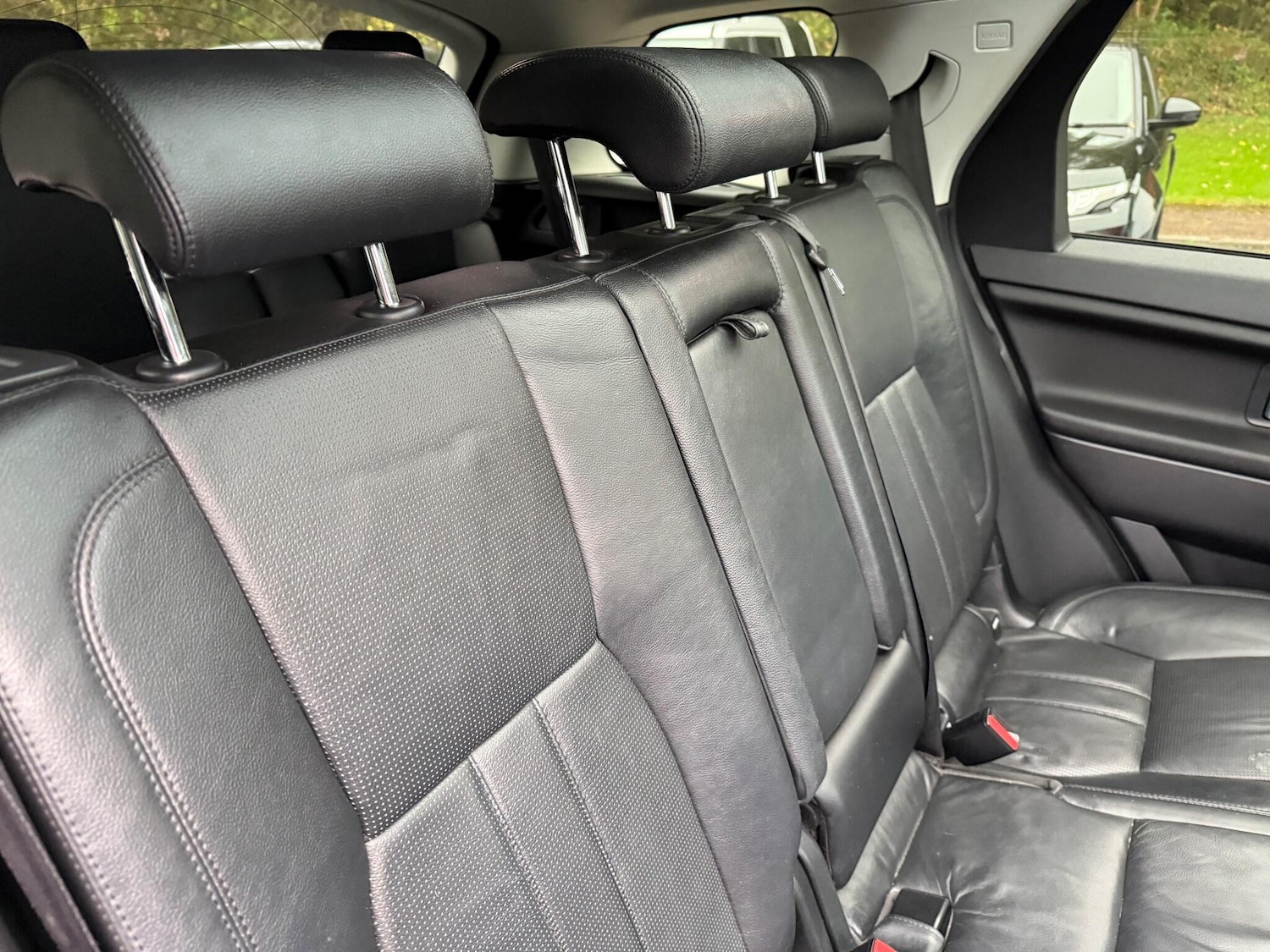 Used Land Rover Discovery Sport 2015 for sale - 76388917: Photo 23