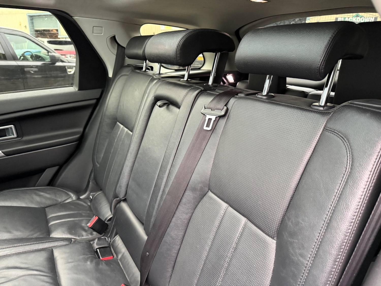 Used Land Rover Discovery Sport 2015 for sale - 76388917: Photo 29