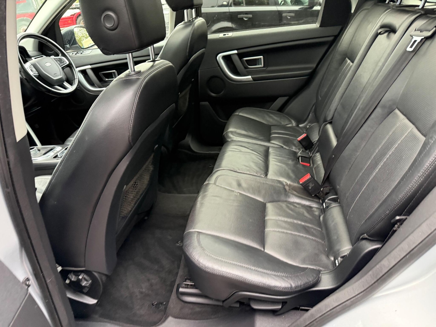 Used Land Rover Discovery Sport 2015 for sale - 76388917: Photo 30