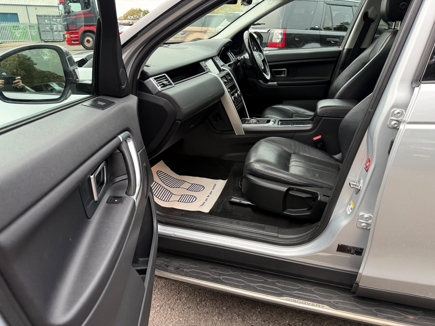 Used Land Rover Discovery Sport 2015 for sale - 76388917: Photo 33