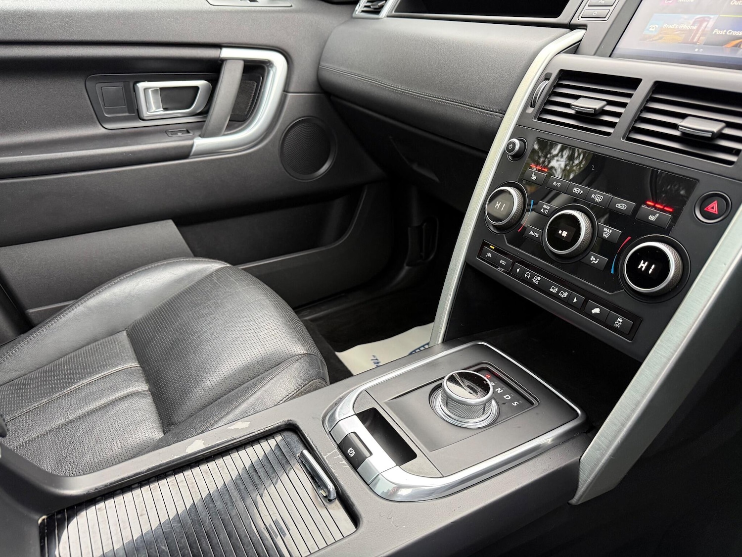 Used Land Rover Discovery Sport 2015 for sale - 76388917: Photo 39