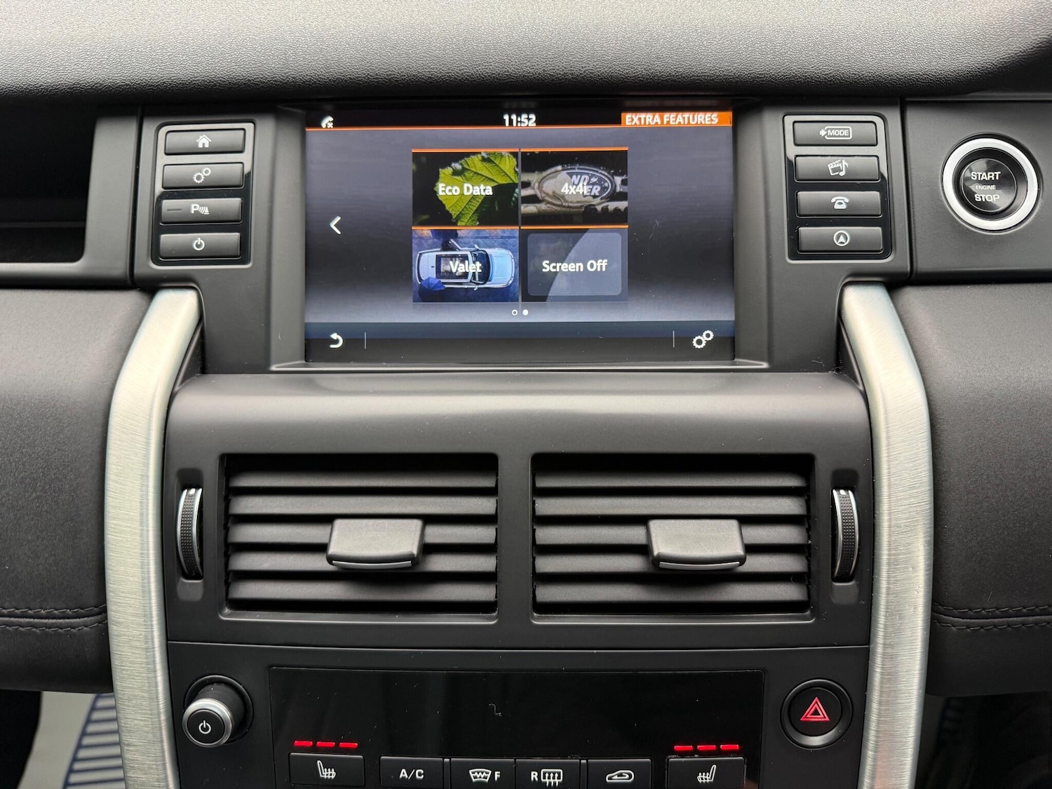 Used Land Rover Discovery Sport 2015 for sale - 76388917: Photo 43