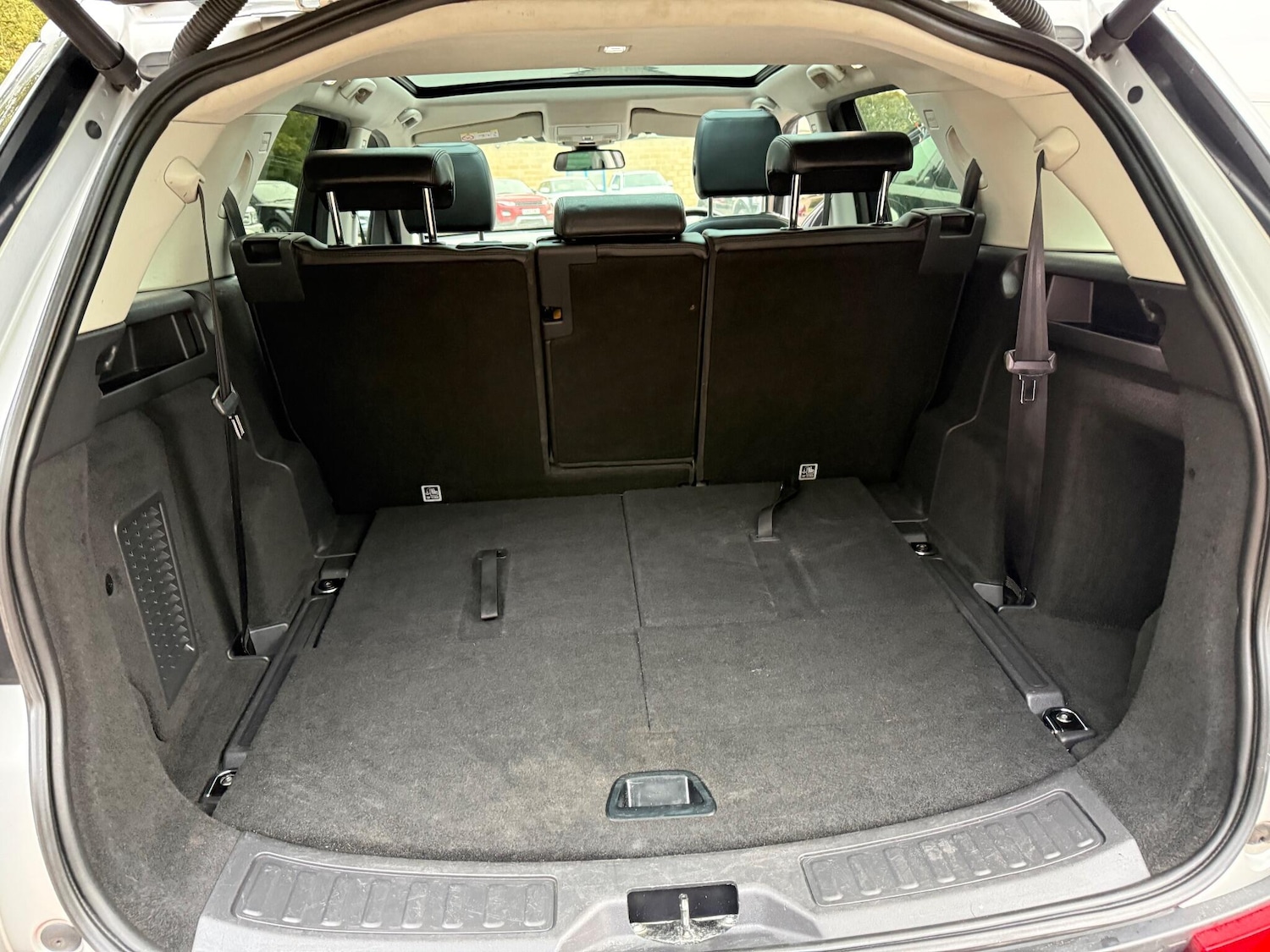 Used Land Rover Discovery Sport 2015 for sale - 76388917: Photo 46