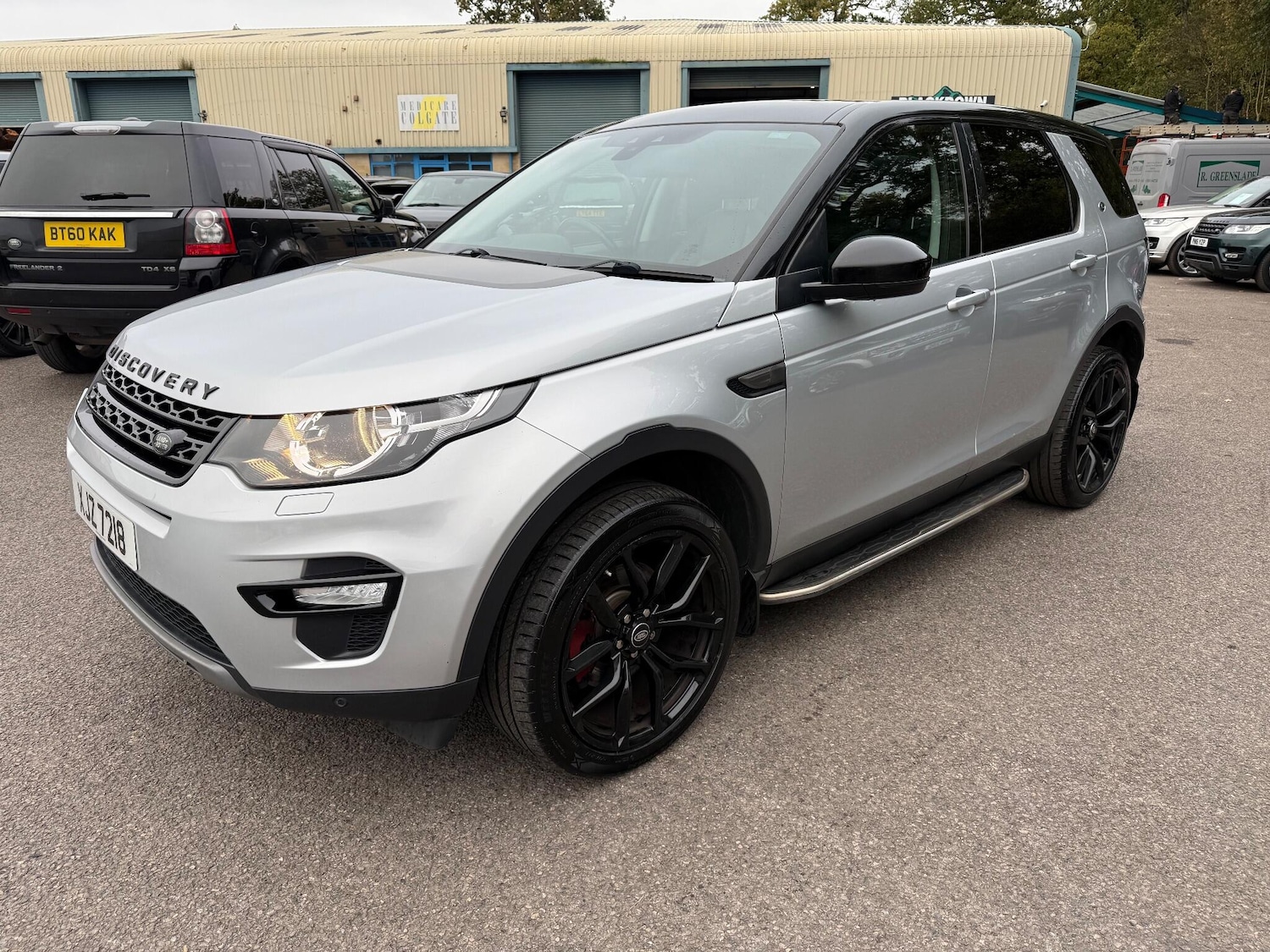 Used Land Rover Discovery Sport 2015 for sale - 76388917: Photo 9