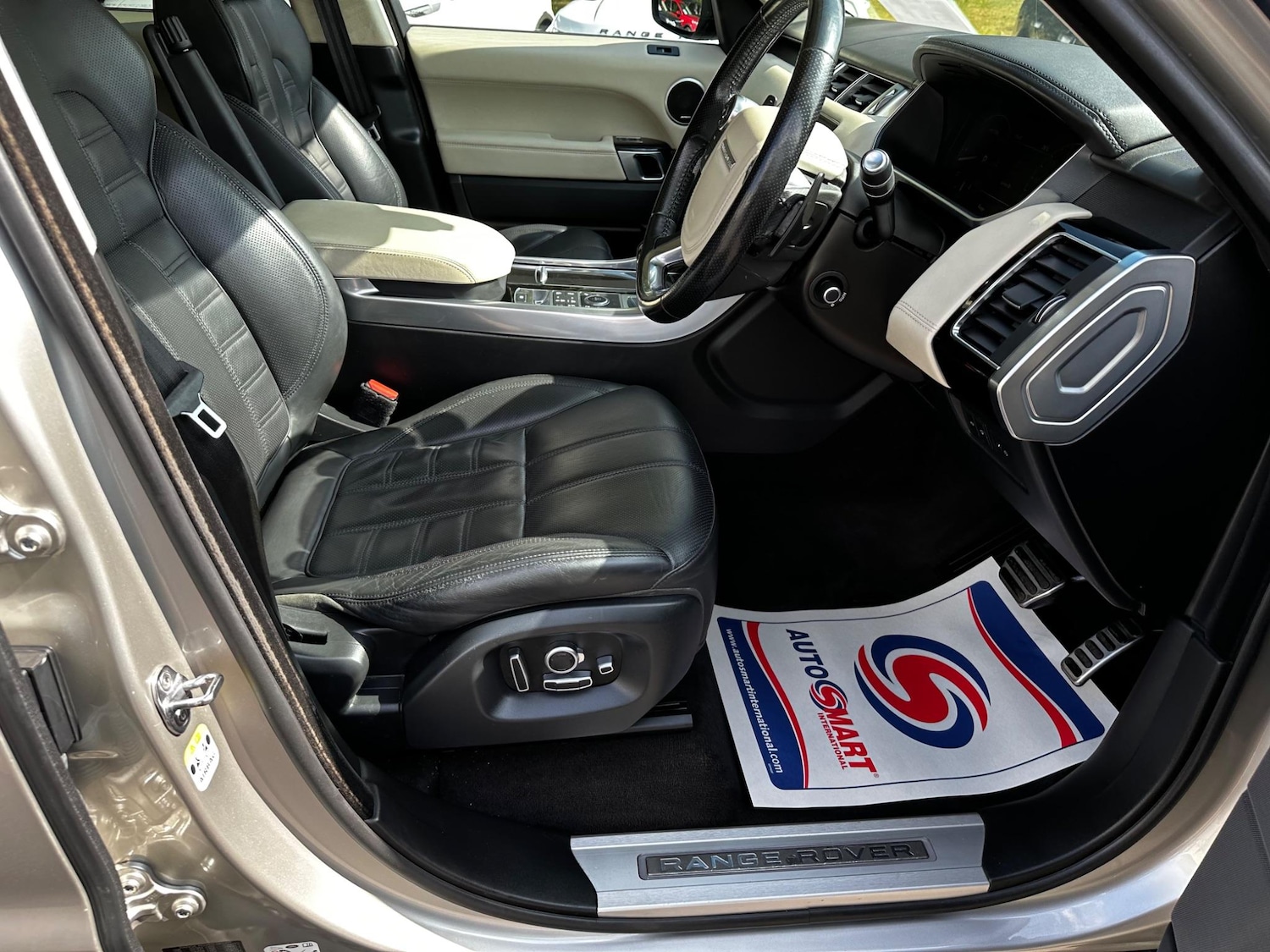 Used Land Rover Range Rover Sport 2016 for sale - 76994366: Photo 17