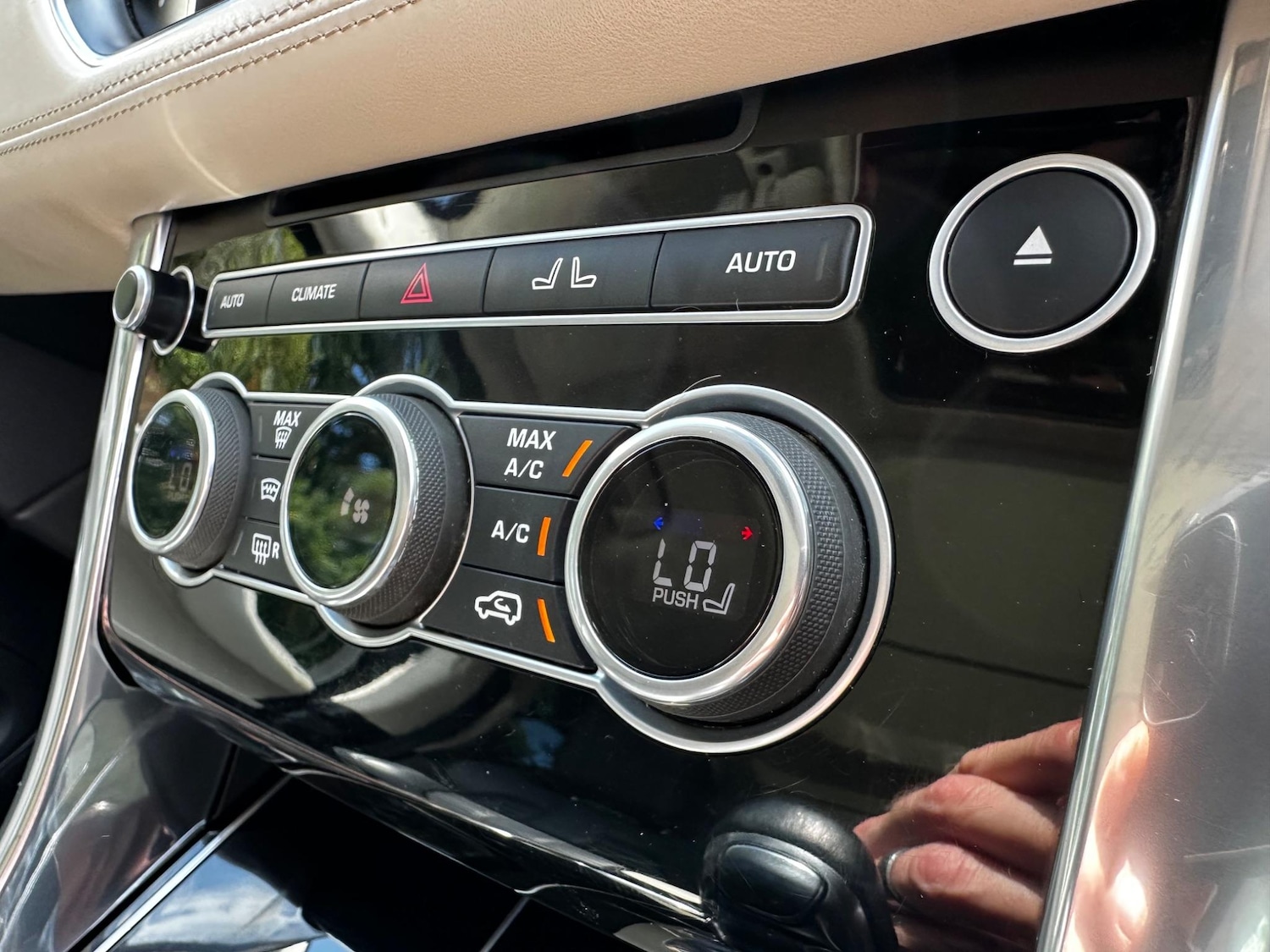 Used Land Rover Range Rover Sport 2016 for sale - 76994366: Photo 29