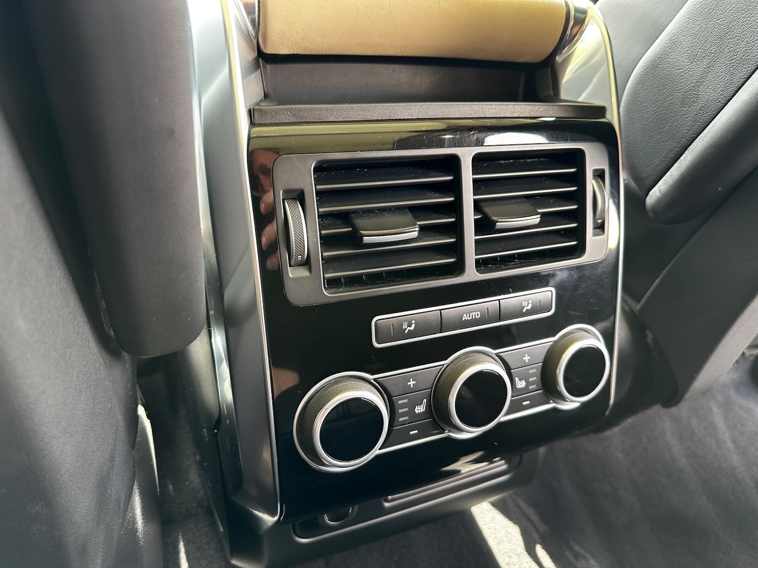 Used Land Rover Range Rover Sport 2016 for sale - 76994366: Photo 46