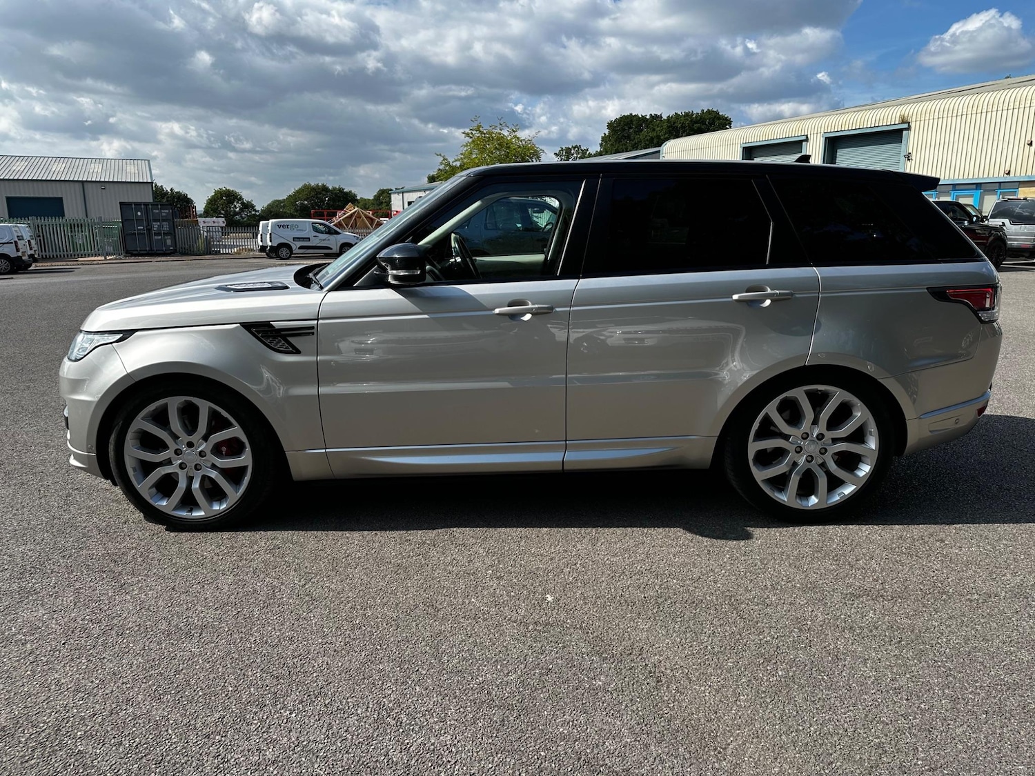 Used Land Rover Range Rover Sport 2016 for sale - 76994366: Photo 8