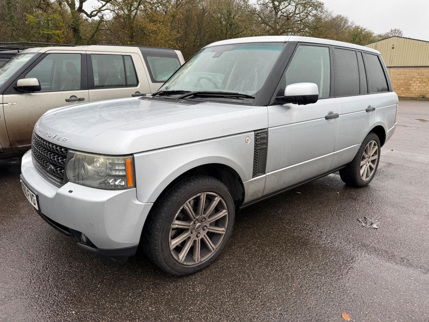 Used Land Rover Range Rover 2010 for sale - 76700907: Photo 3
