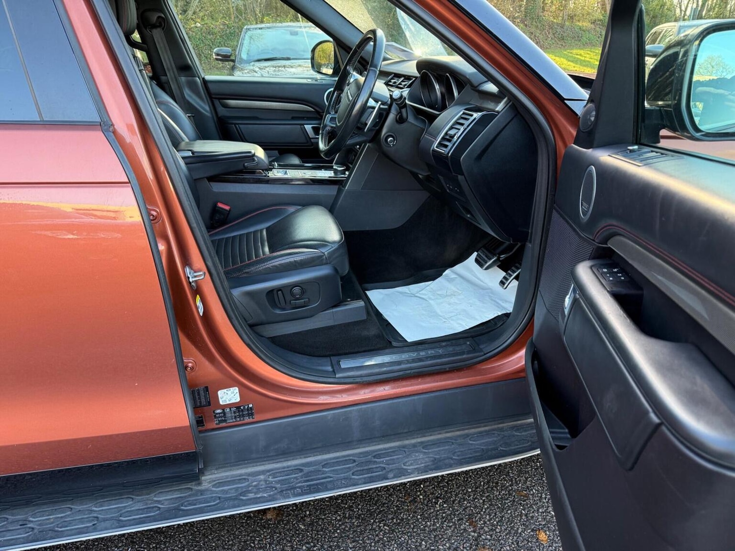 Used Land Rover Discovery 2017 for sale - 77147956: Photo 19