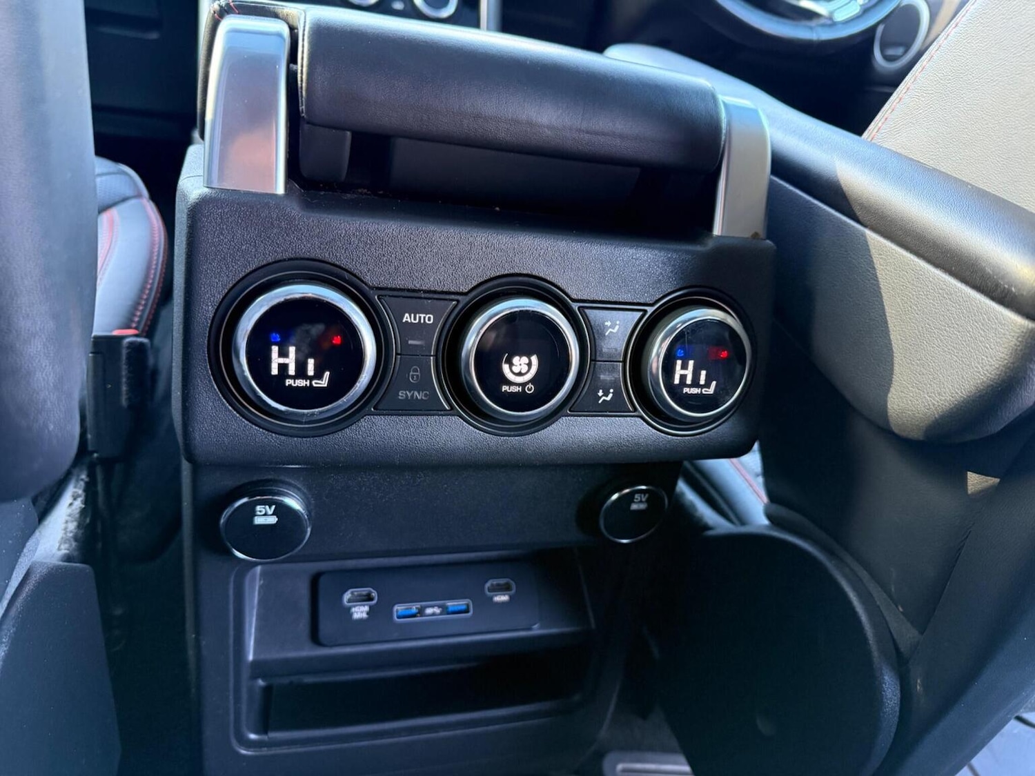 Used Land Rover Discovery 2017 for sale - 77147956: Photo 29