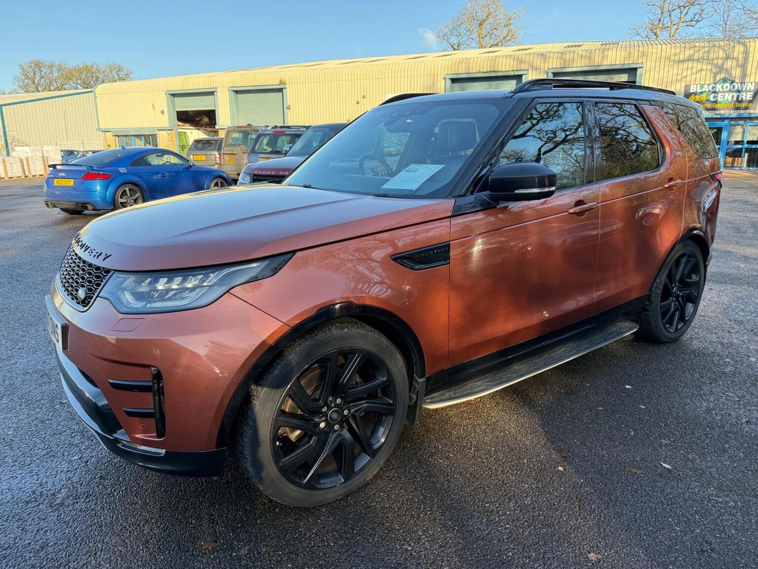 Used Land Rover Discovery 2017 for sale - 77147956: Photo 3
