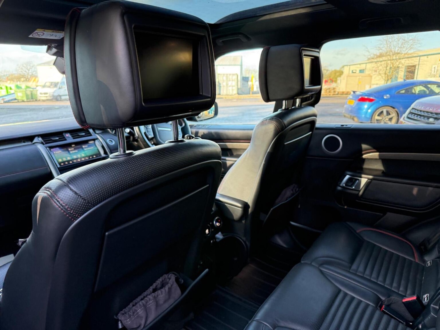 Used Land Rover Discovery 2017 for sale - 77147956: Photo 56