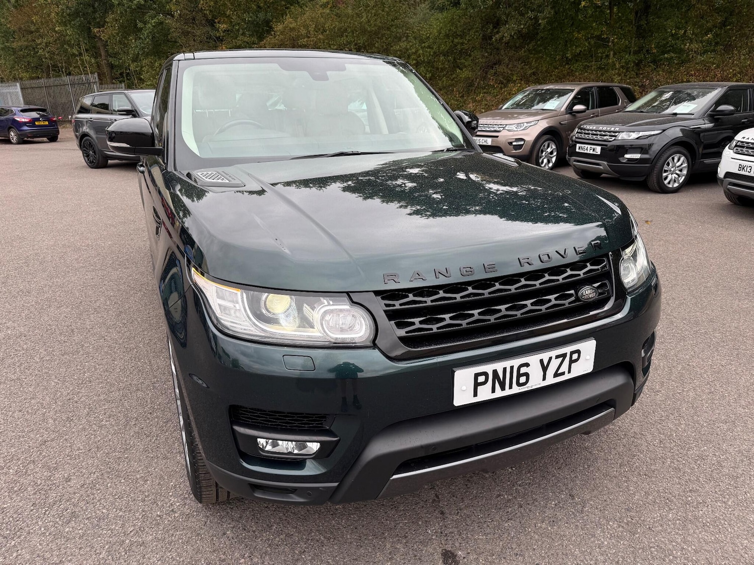 Used Land Rover Range Rover Sport 2016 for sale - 76988847: Photo 7