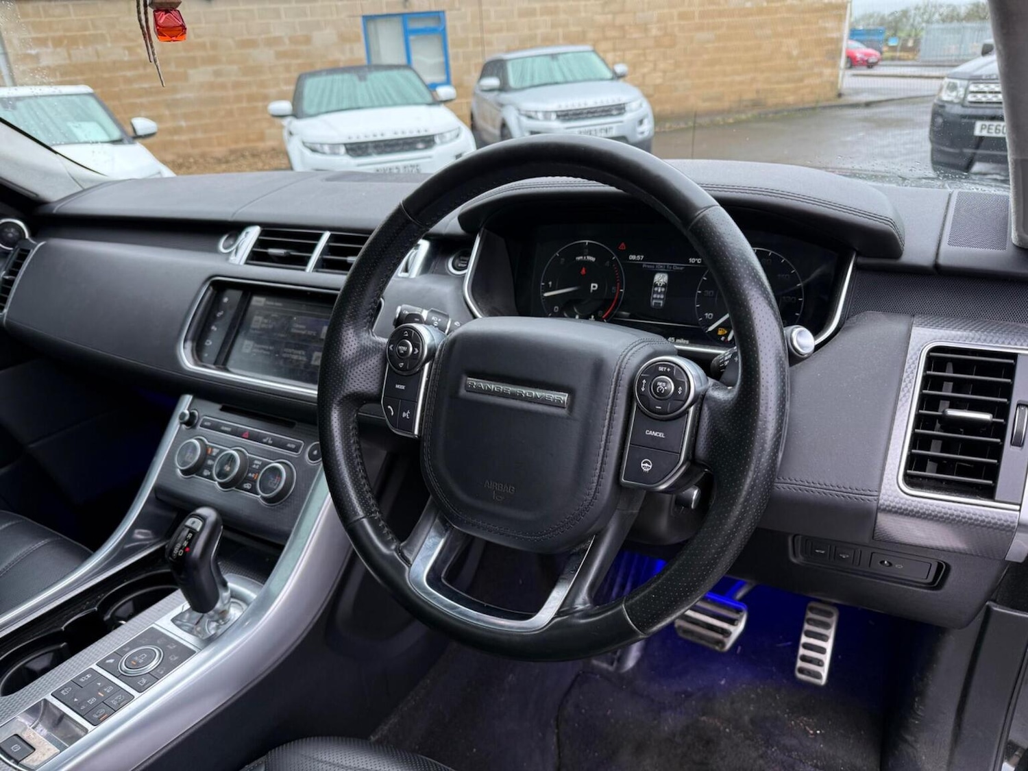 Used Land Rover Range Rover Sport 2016 for sale - 77632394: Photo 3