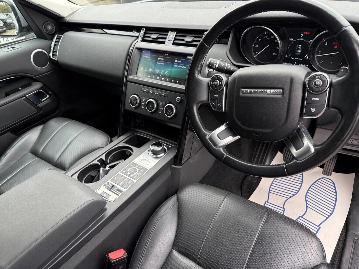 Used Land Rover Discovery 2018 for sale - 77668445: Photo 13