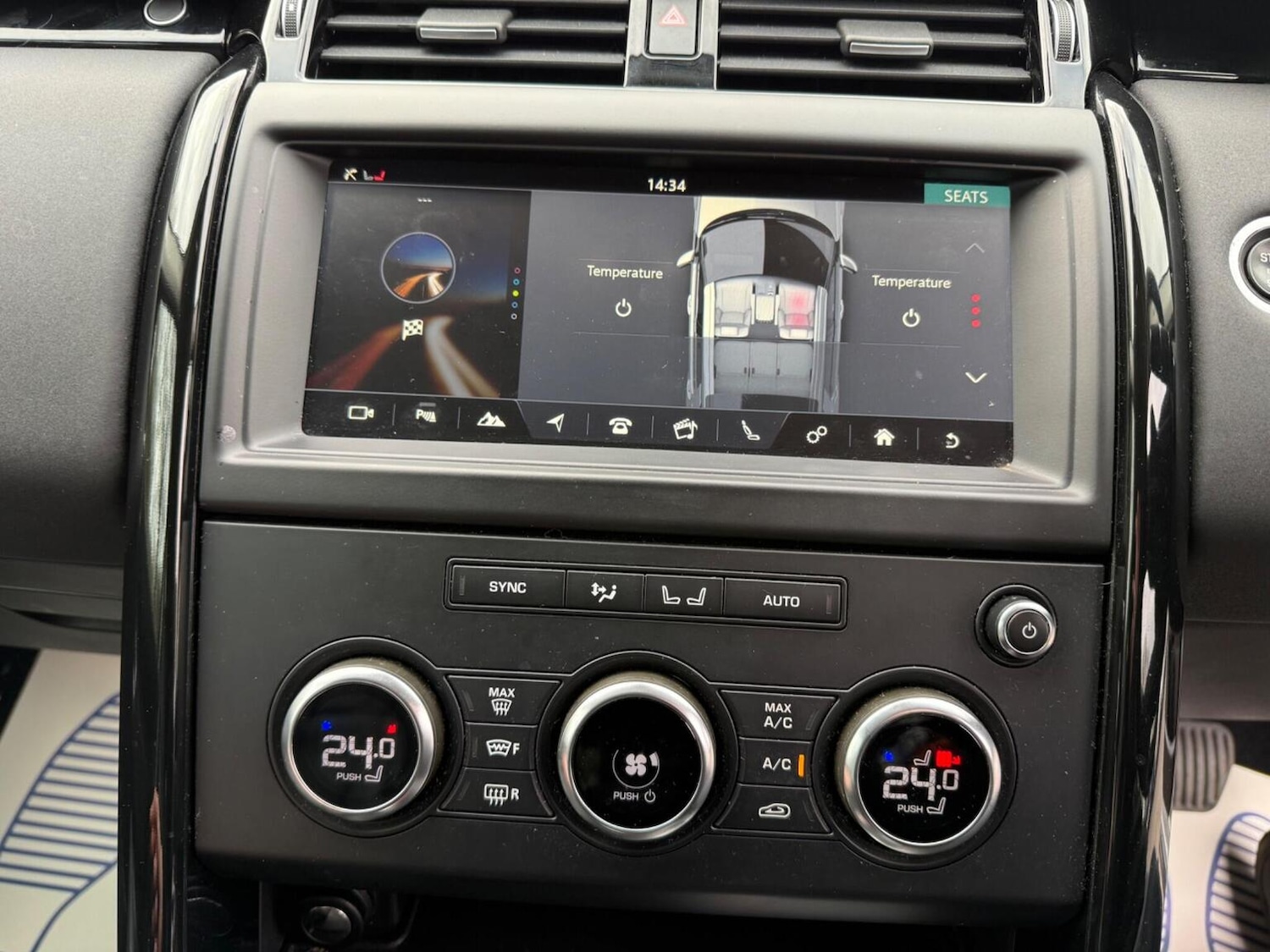 Used Land Rover Discovery 2018 for sale - 77668445: Photo 19