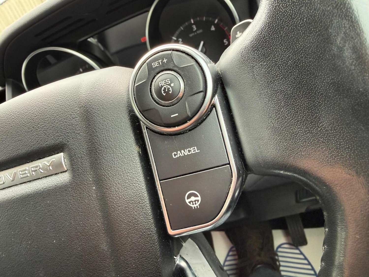 Used Land Rover Discovery 2018 for sale - 77668445: Photo 21