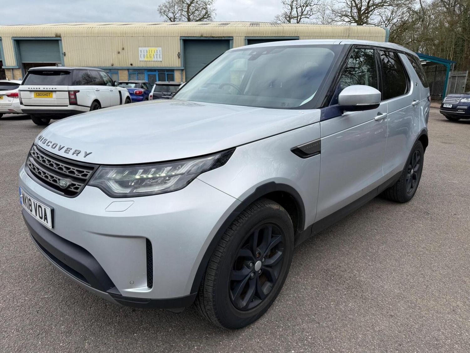 Used Land Rover Discovery 2018 for sale - 77668445: Photo 7