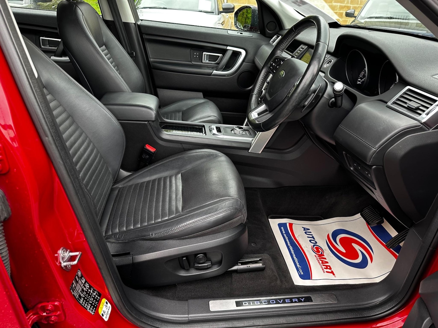 Used Land Rover Discovery Sport 2015 for sale - 76336496: Photo 13