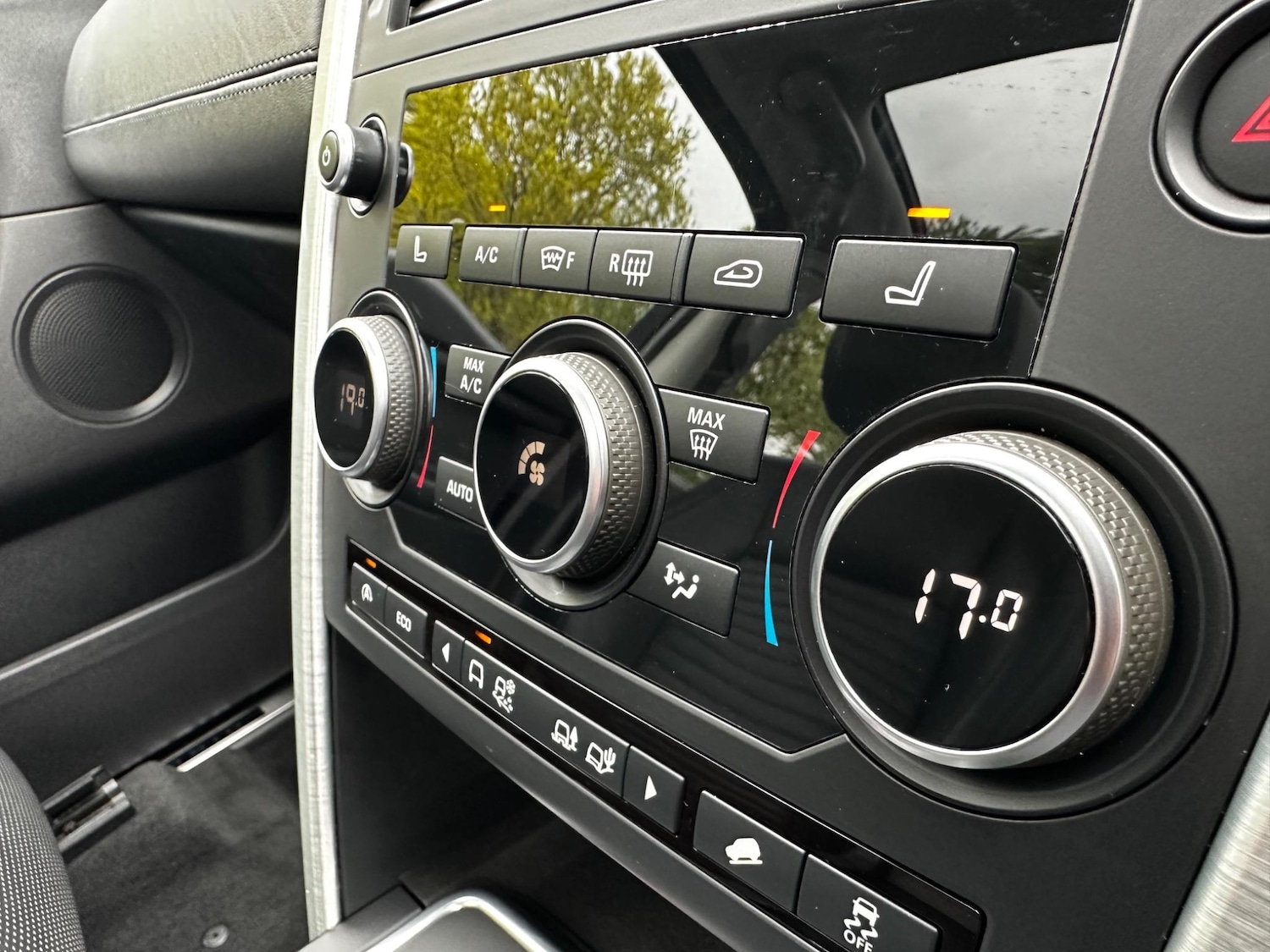 Used Land Rover Discovery Sport 2015 for sale - 76336496: Photo 43