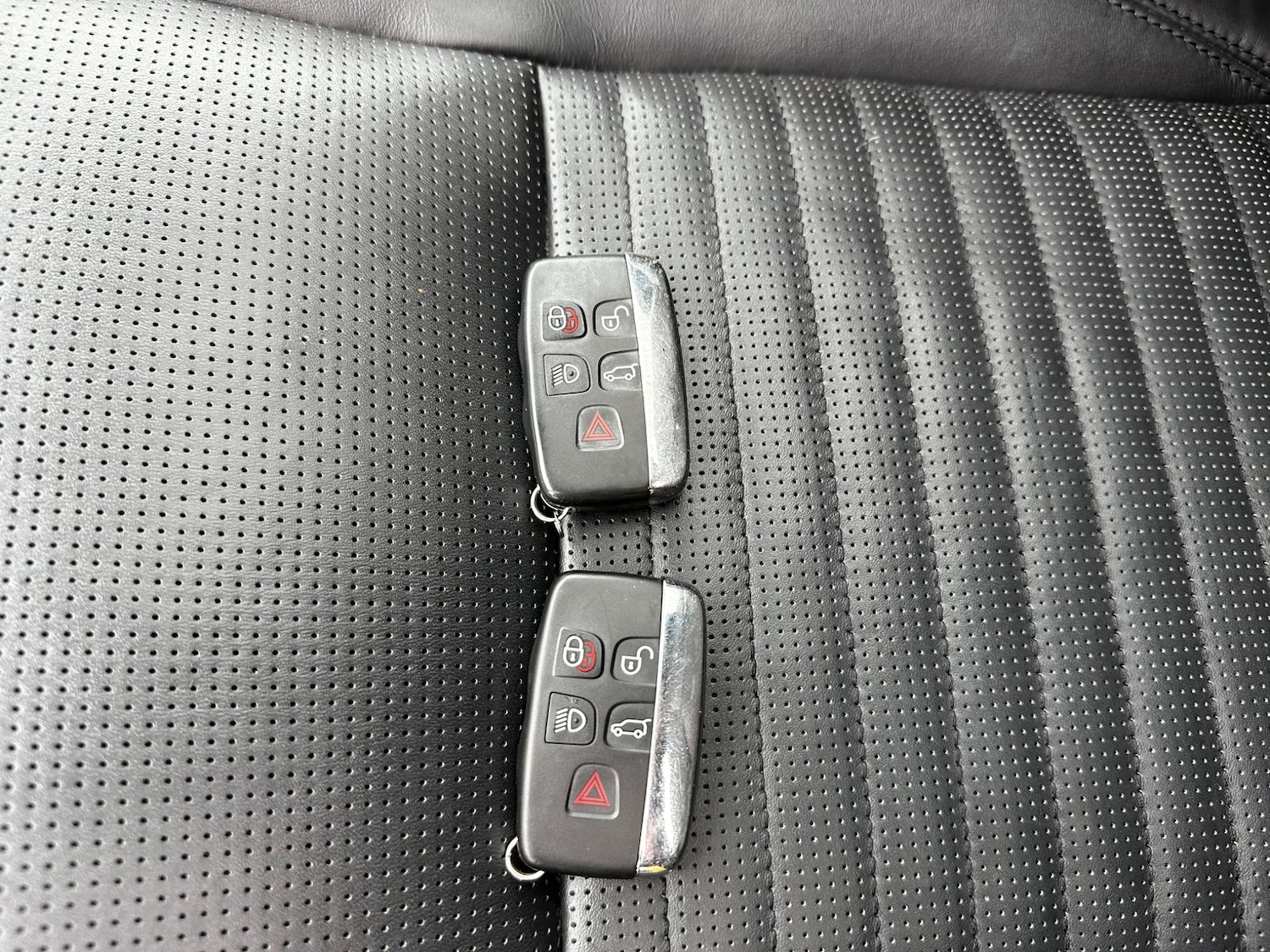 Used Land Rover Discovery Sport 2015 for sale - 76336496: Photo 44