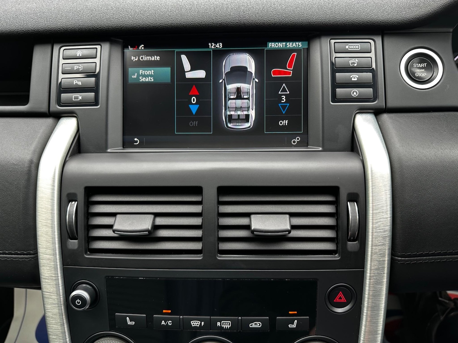 Used Land Rover Discovery Sport 2015 for sale - 76336496: Photo 54