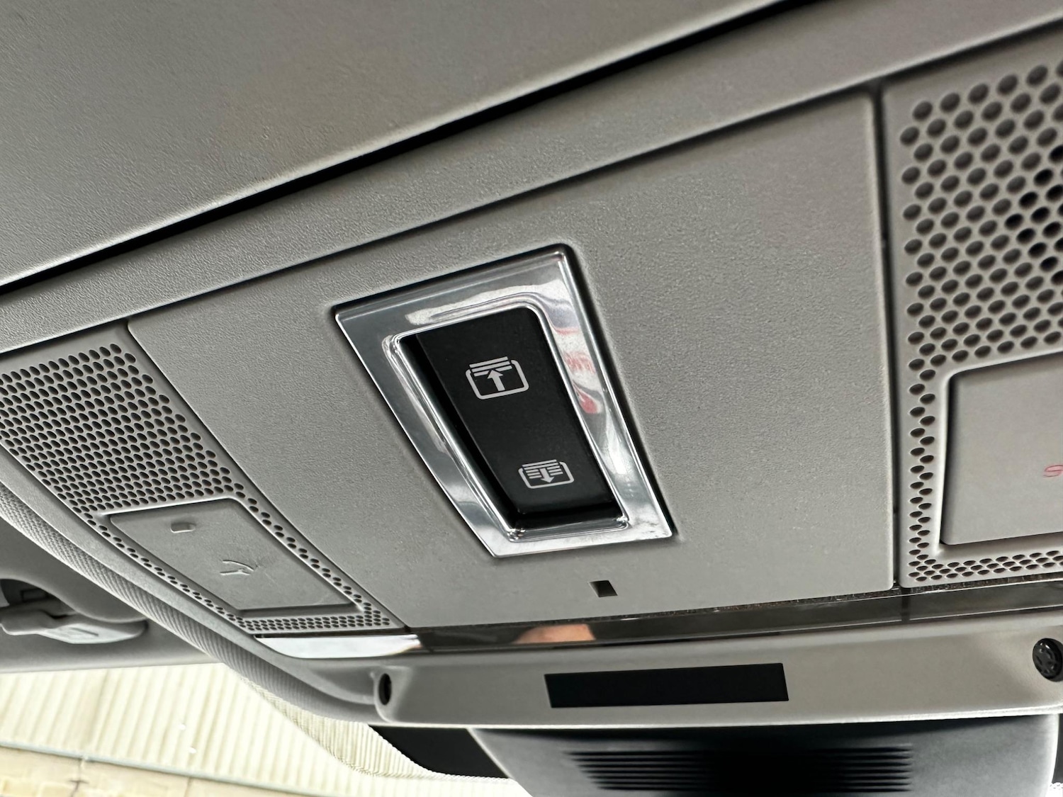 Used Land Rover Discovery Sport 2015 for sale - 76336496: Photo 59