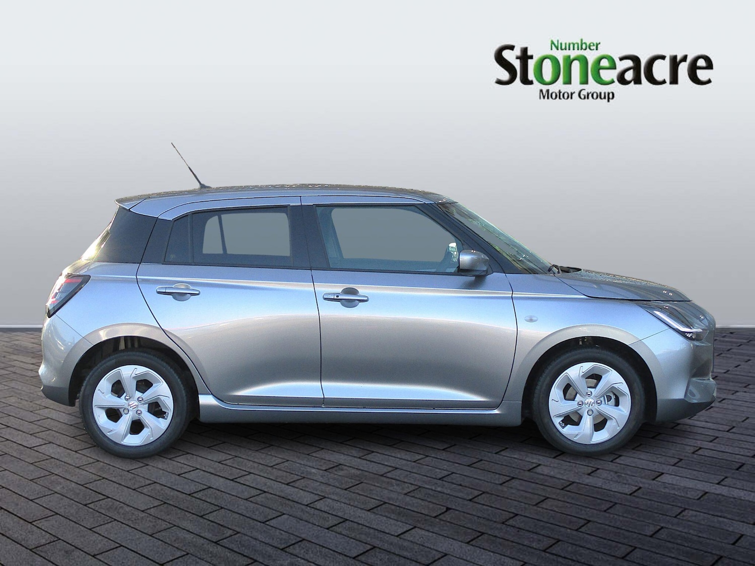 Used Suzuki Swift for sale - 77067297: Photo 2