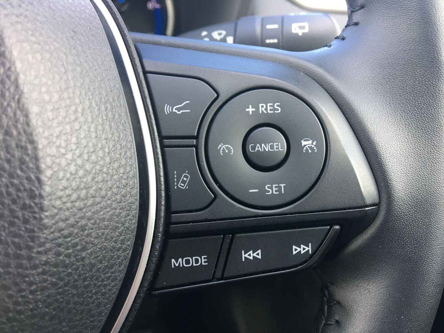 Used Toyota RAV4 2022 for sale - 78073113: Photo 45