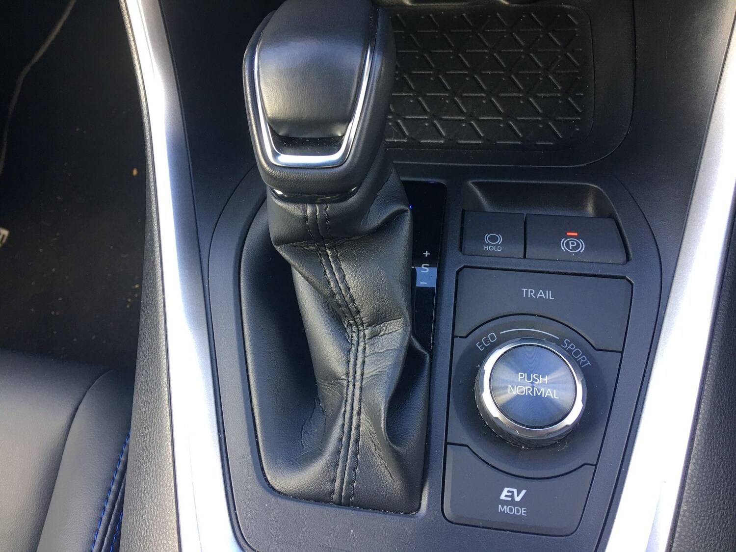 Used Toyota RAV4 2022 for sale - 78073113: Photo 46