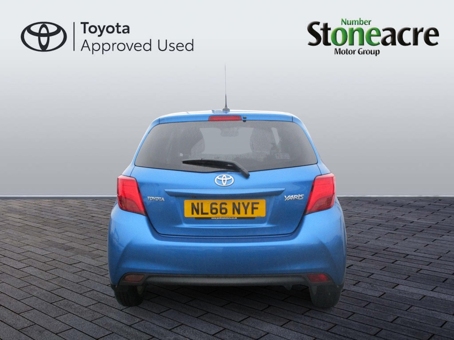 Used Toyota Yaris 2017 for sale - 77440231: Photo 6