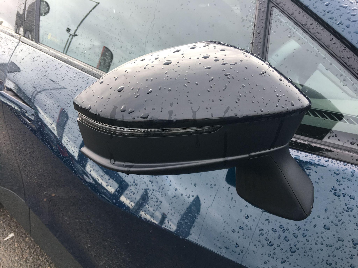 Used Toyota C-HR 2024 for sale - 76645521: Photo 39