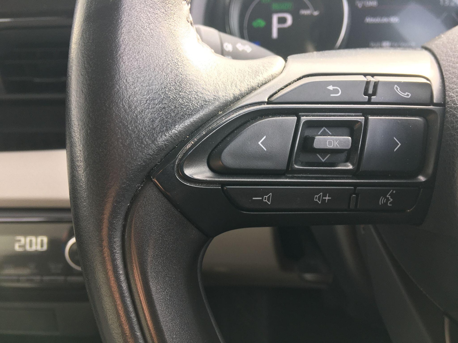 Used Toyota Yaris 2022 for sale - 77710218: Photo 41