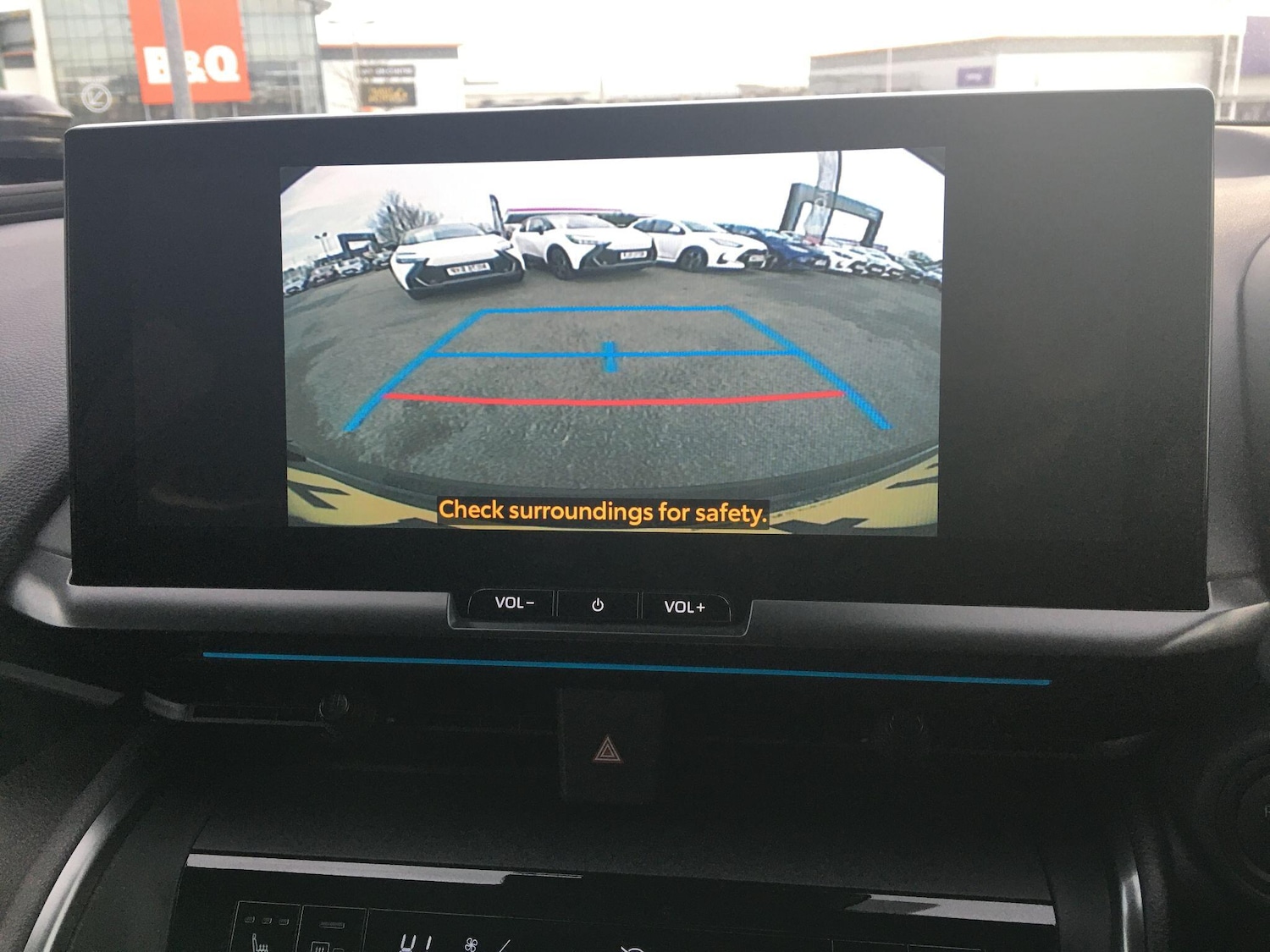 Used Toyota C-HR 2024 for sale - 77081313: Photo 59