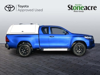 Used Toyota Hilux 2024 for sale - 76538279: Photo
