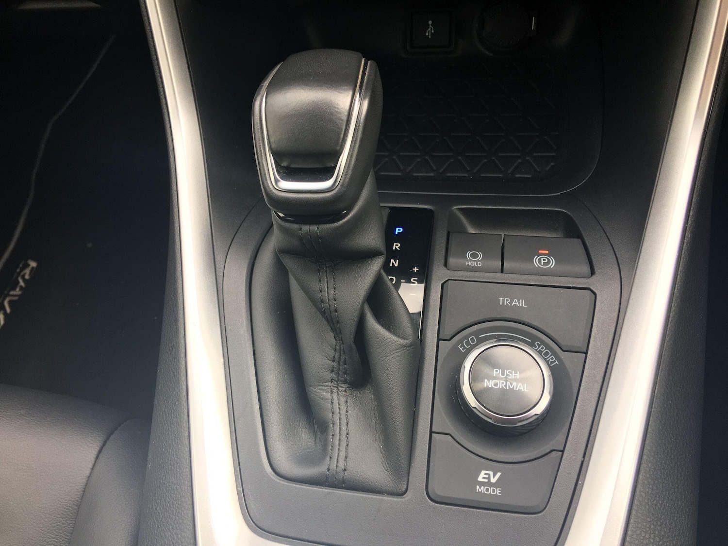 Used Toyota RAV4 for sale - 77823898: Photo 49