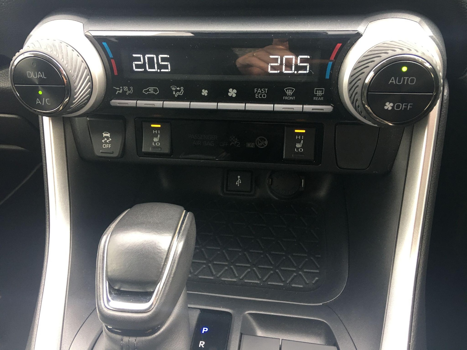 Used Toyota RAV4 for sale - 77823898: Photo 50