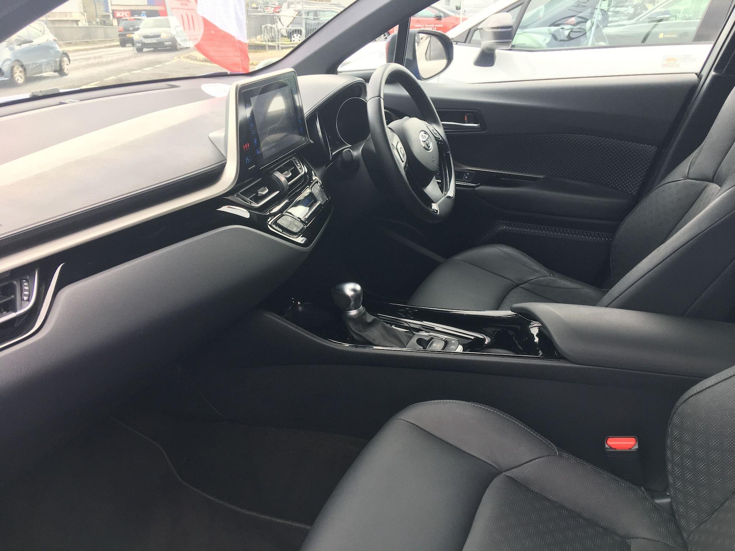 Used Toyota C-HR 2019 for sale - 77709639: Photo 15