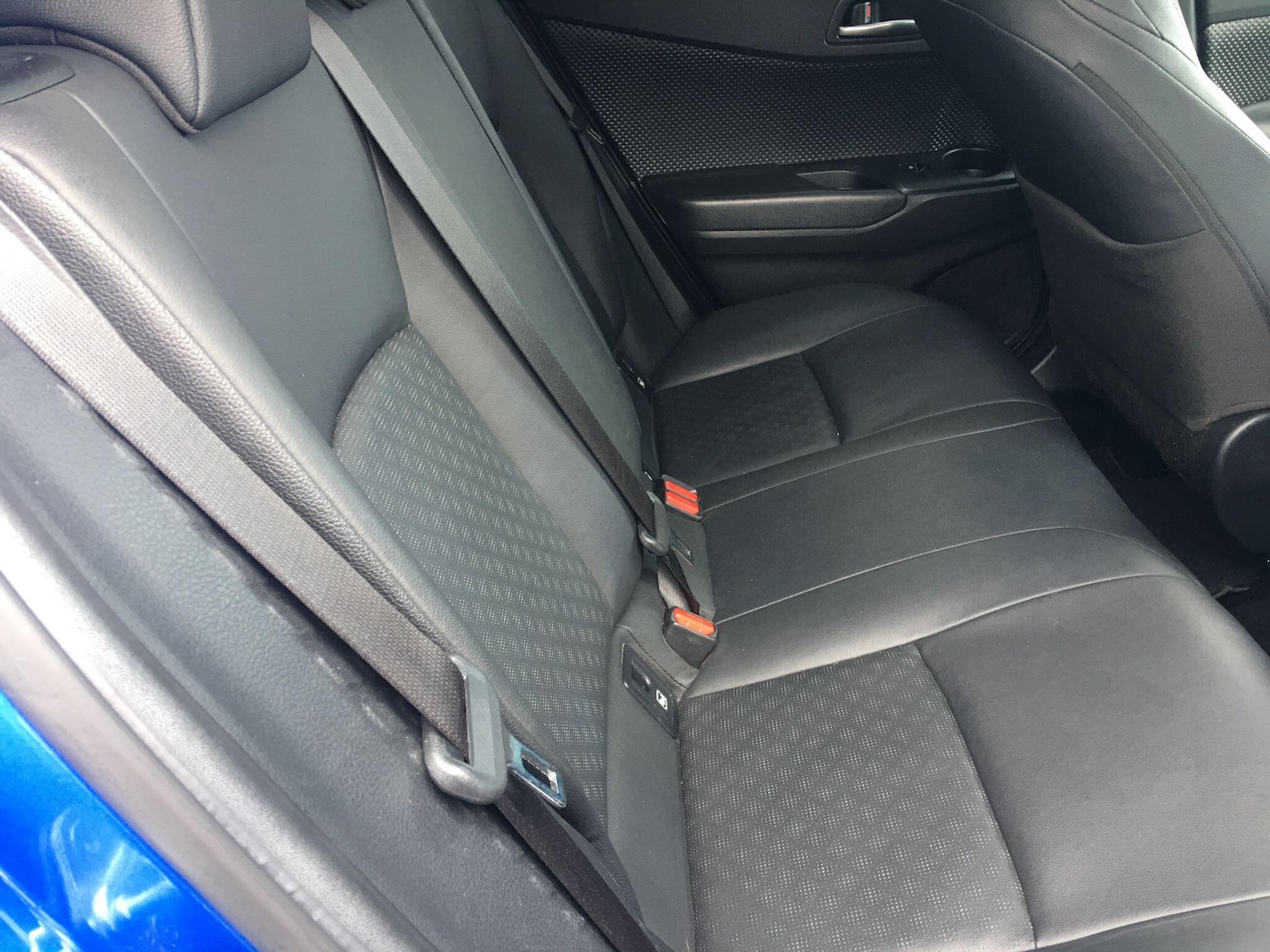 Used Toyota C-HR 2019 for sale - 77709639: Photo 19