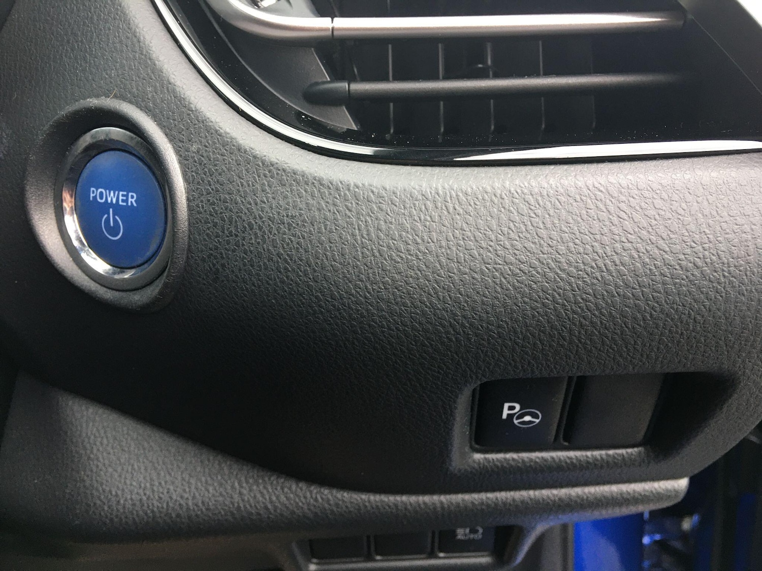 Used Toyota C-HR 2019 for sale - 77709639: Photo 46