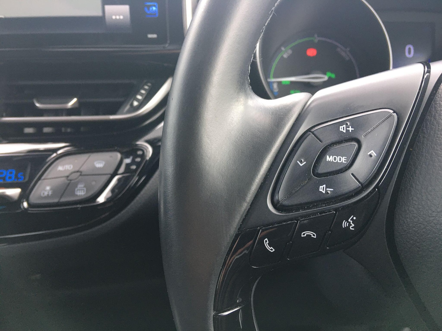 Used Toyota C-HR 2019 for sale - 77709639: Photo 47