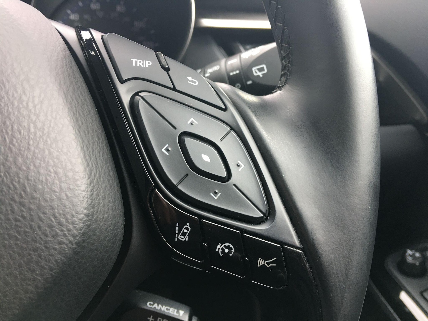 Used Toyota C-HR 2019 for sale - 77709639: Photo 48