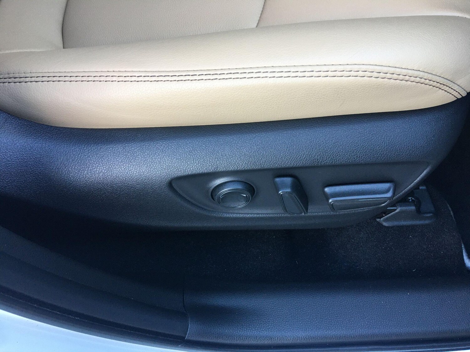 Used Toyota RAV4 2022 for sale - 76780574: Photo 42