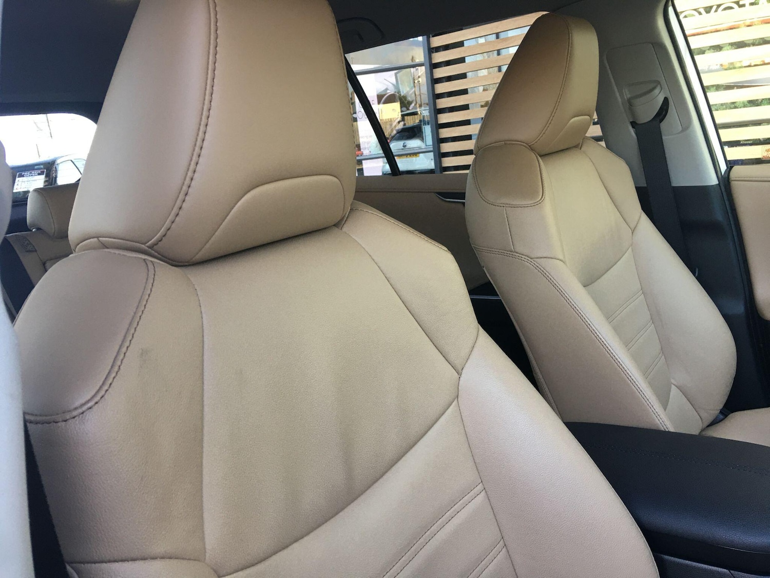 Used Toyota RAV4 2022 for sale - 76780574: Photo 45